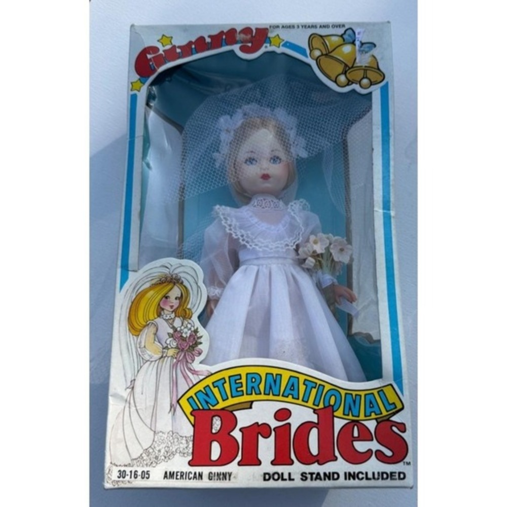 Vintage Vogue American Ginny Doll /1982 International Brides Series / 8 in